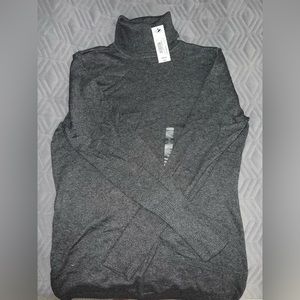 New with tags Worthington charcoal grey turtle neck!